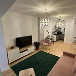 Art Apartament *
